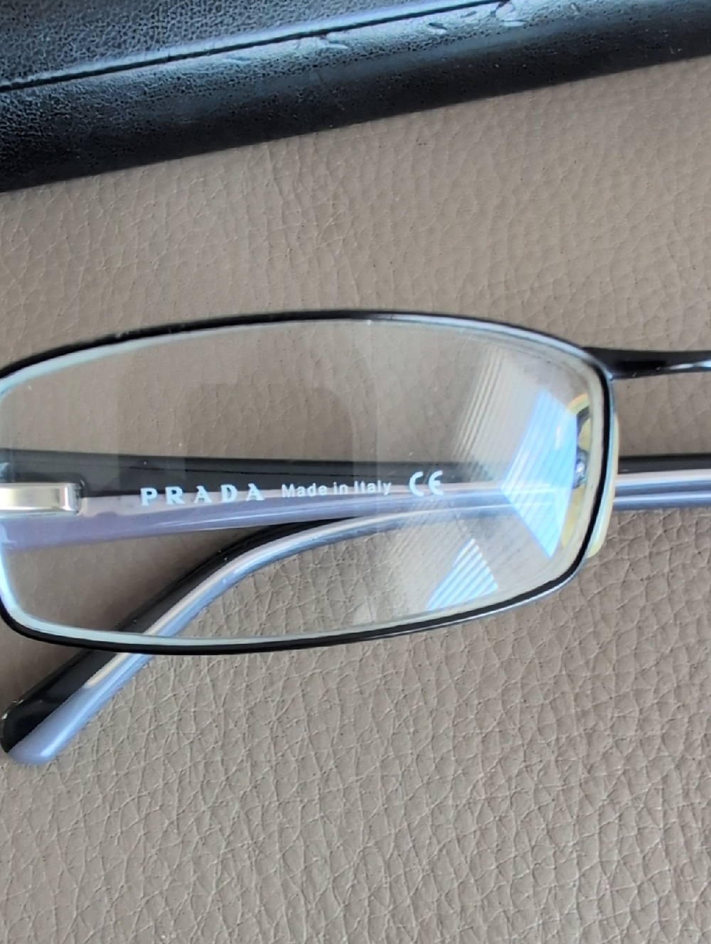 Prada glasses - Picture 2 of 16